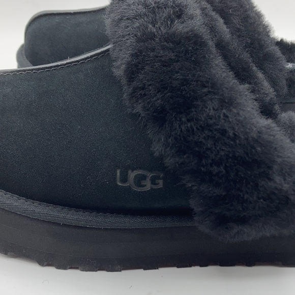 UGG Classic Disquette Black Sheepskin Slippers - Picture 5 of 9